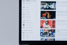 How to Turn Off Smart Downloads on YouTube (2023)