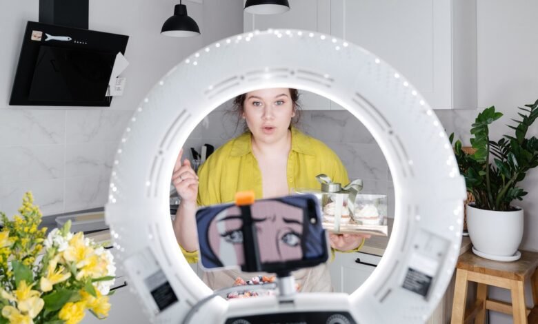 How to Create Amazing Social Media Videos (2023)