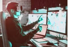 Meta's Head of Augmented Reality Resigns for "Personal Reasons"